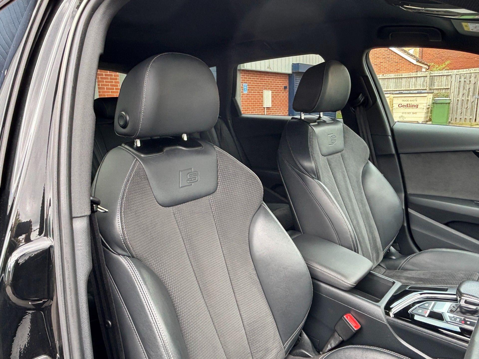 Audi A4 view 23