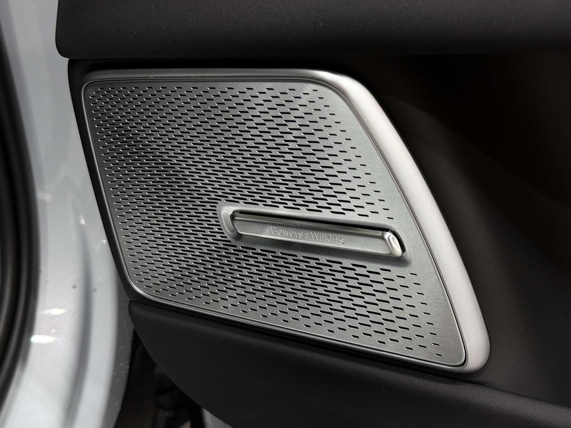Polestar 3 view 44