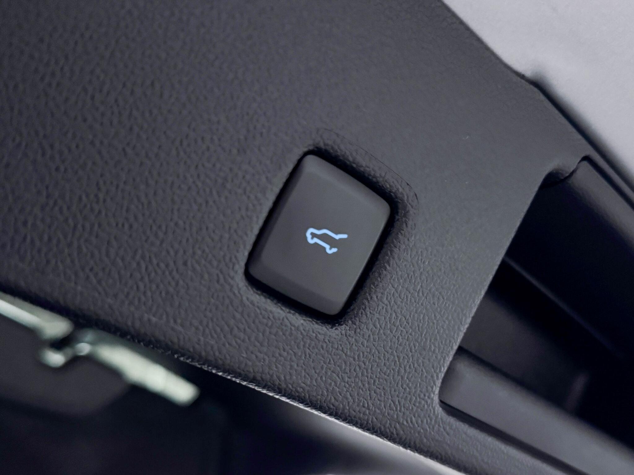 Ford Kuga view 8