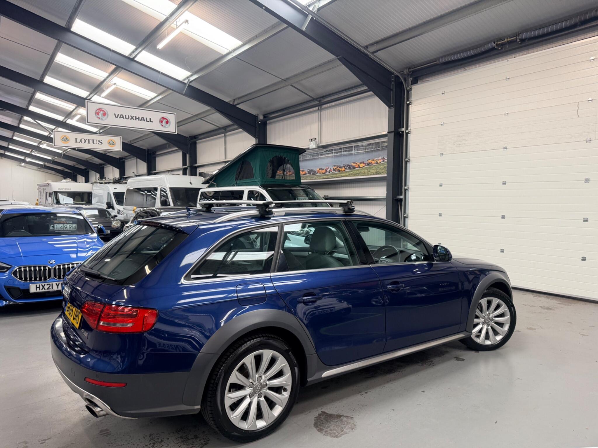 Audi A4 Allroad view 14