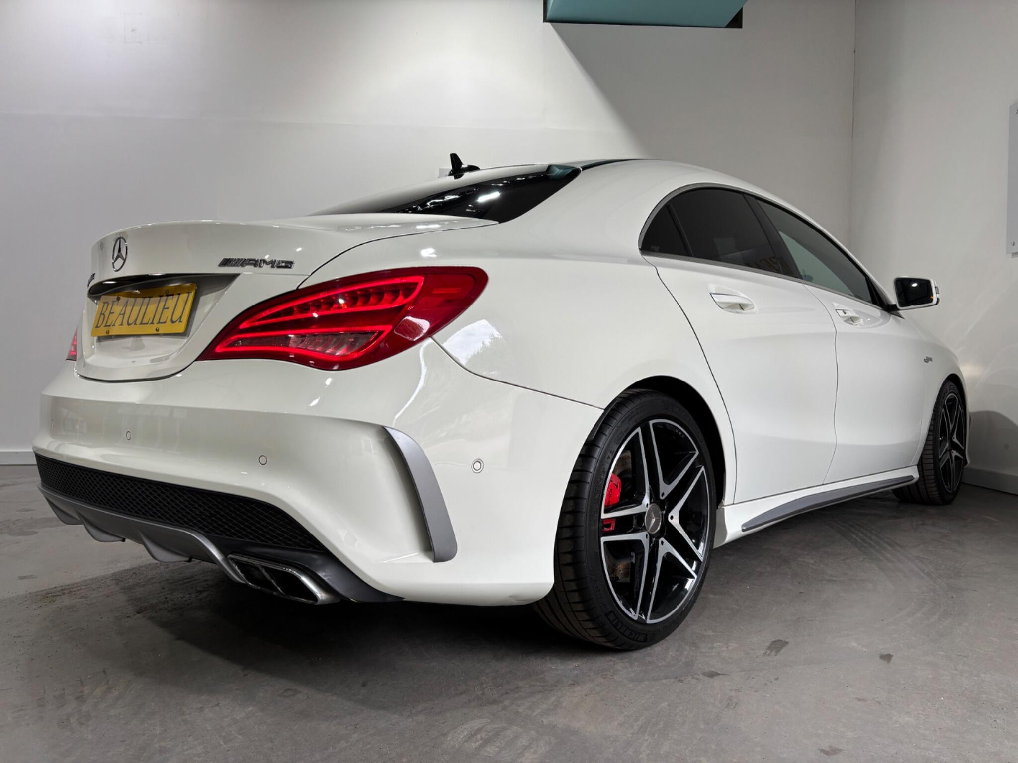 Mercedes-Benz Cla view 4
