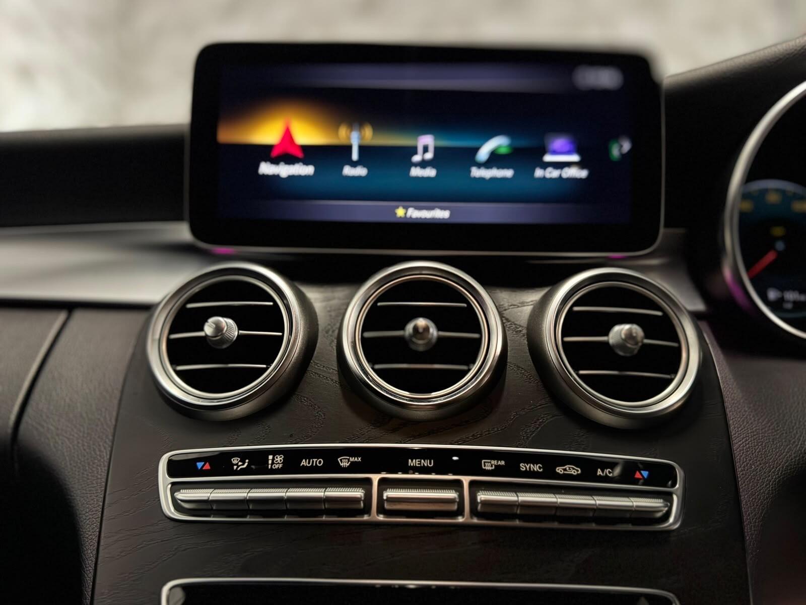 Mercedes-Benz C Class view 43