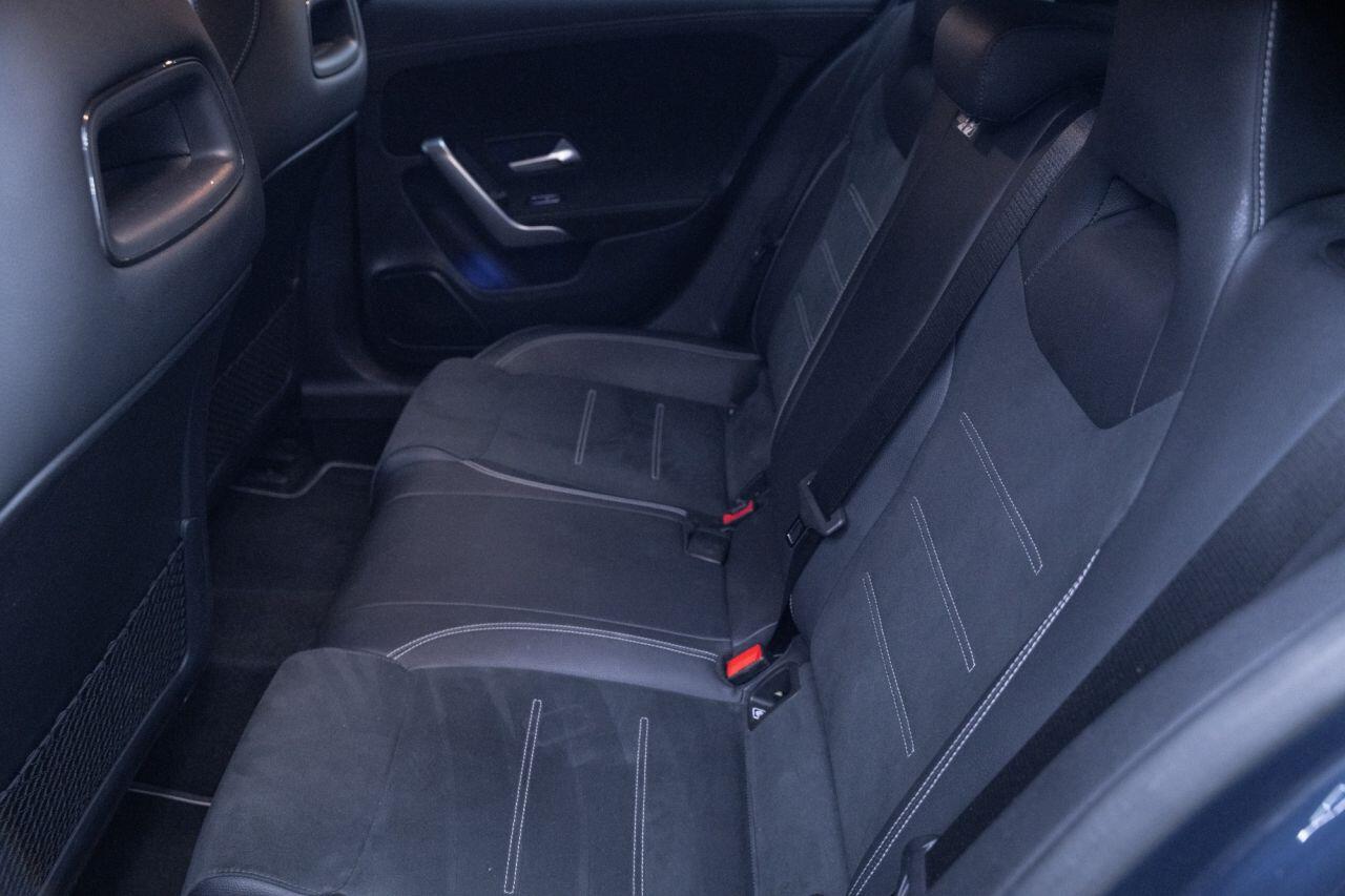 Mercedes-Benz A-Class view 31