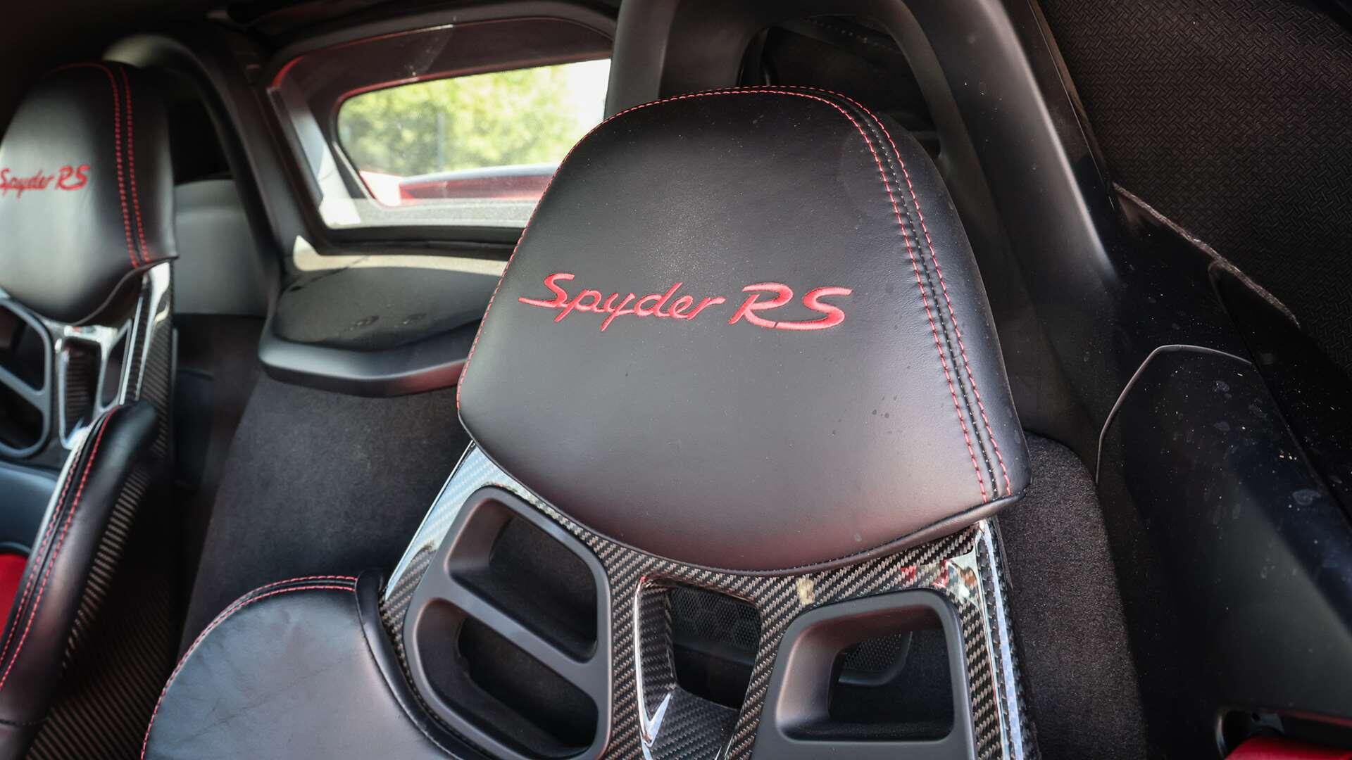 Porsche 718 Spyder view 16