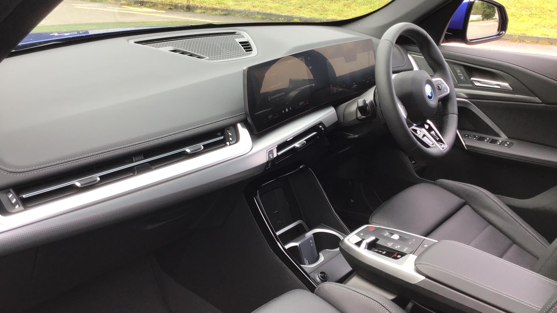 BMW X1 view 8