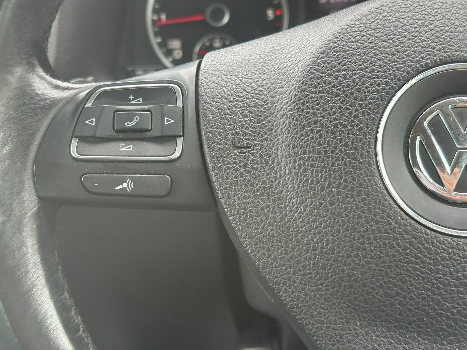 Volkswagen Tiguan view 23
