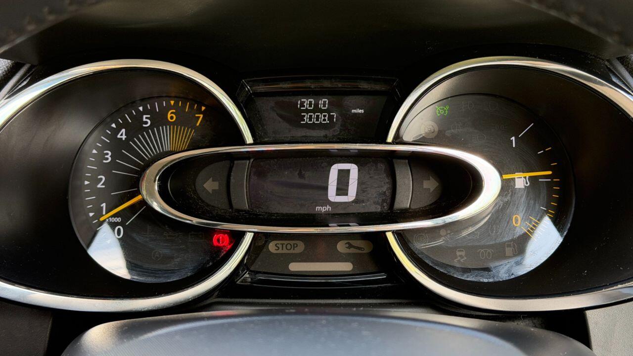 Renault Clio view 26
