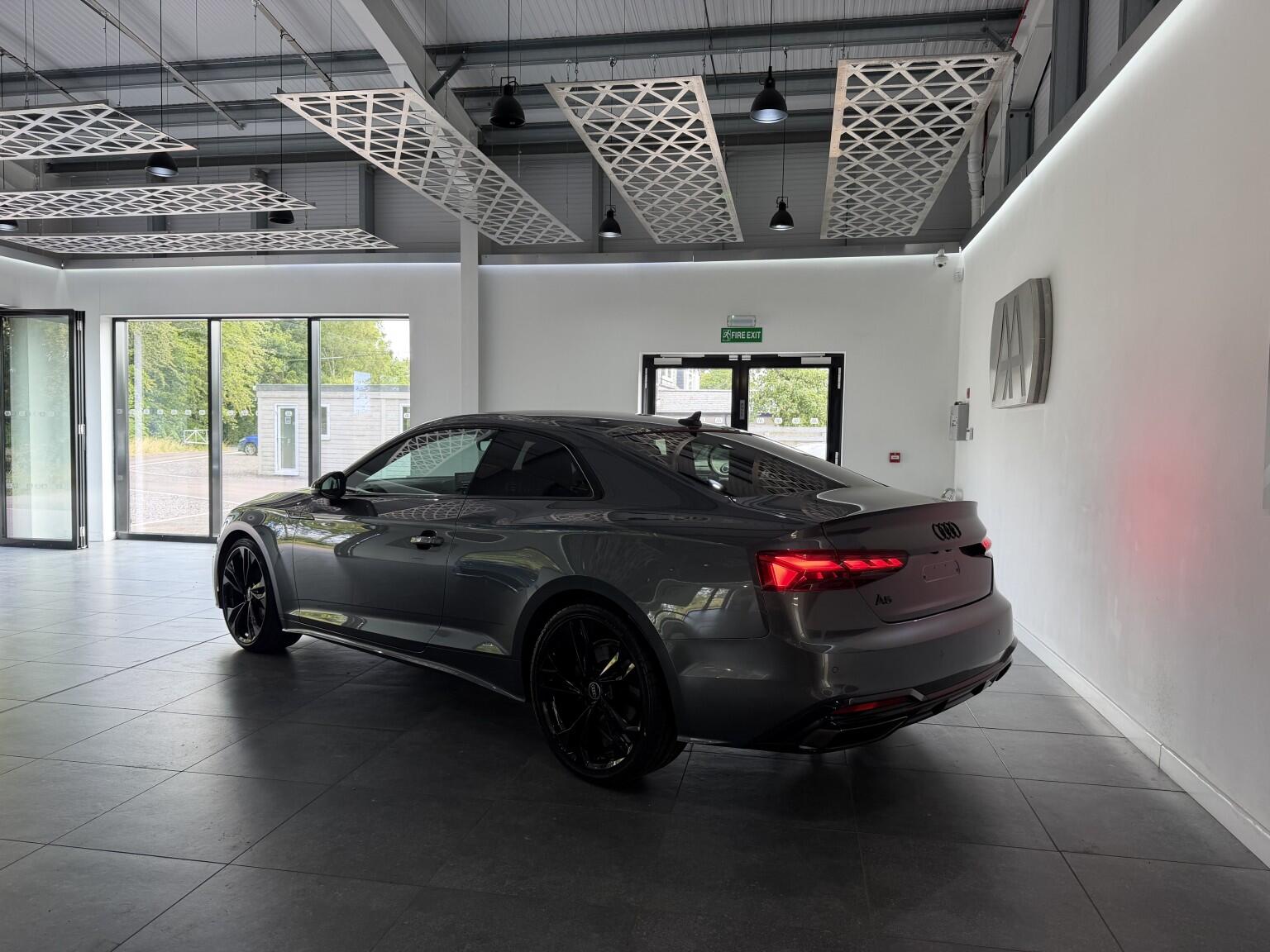 Audi A5 view 25