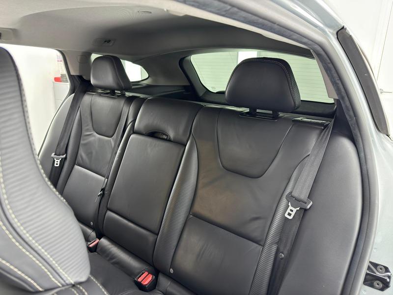 2011 Volvo V60 image 25