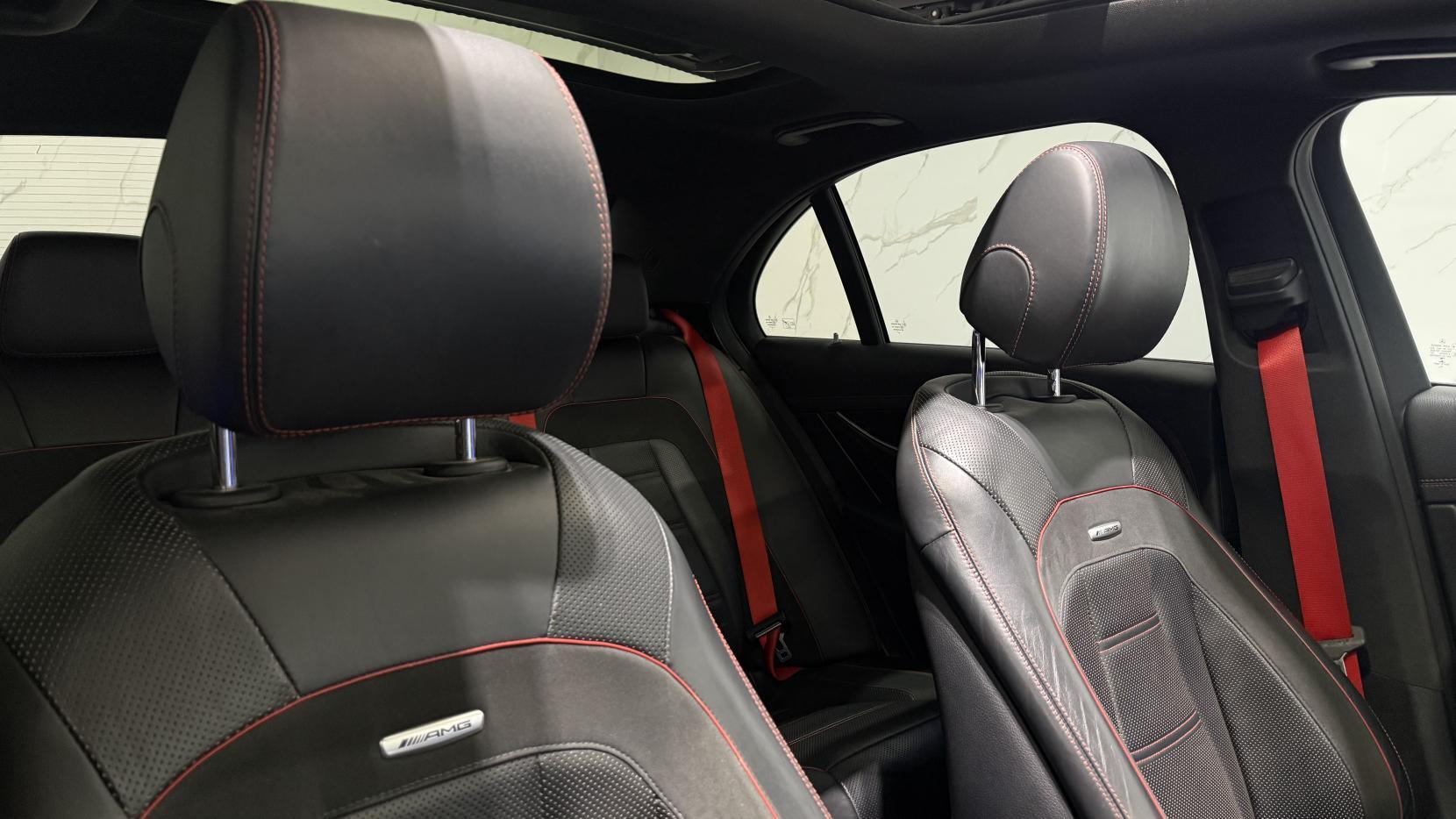 Mercedes-Benz E Class view 3