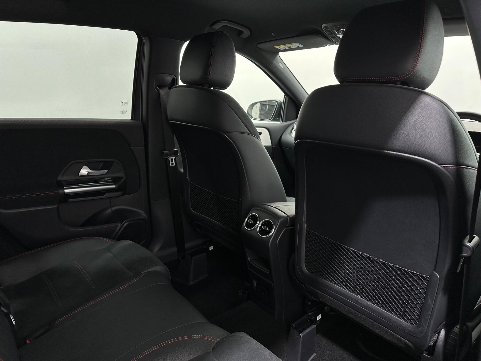 Mercedes-Benz B-Class view 43
