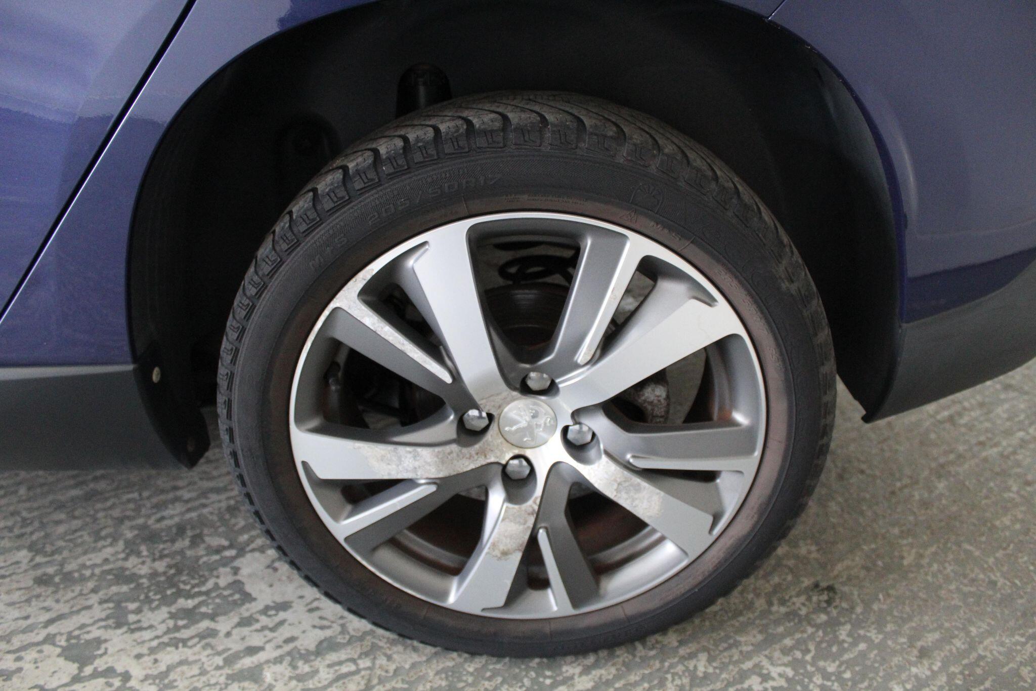 Peugeot 2008 view 57