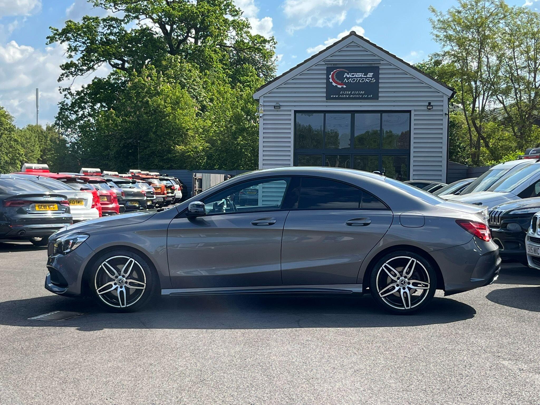 Mercedes-Benz Cla view 4