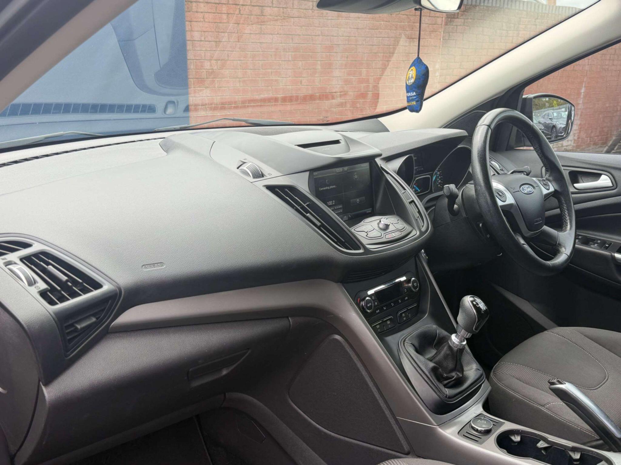Ford Kuga view 12