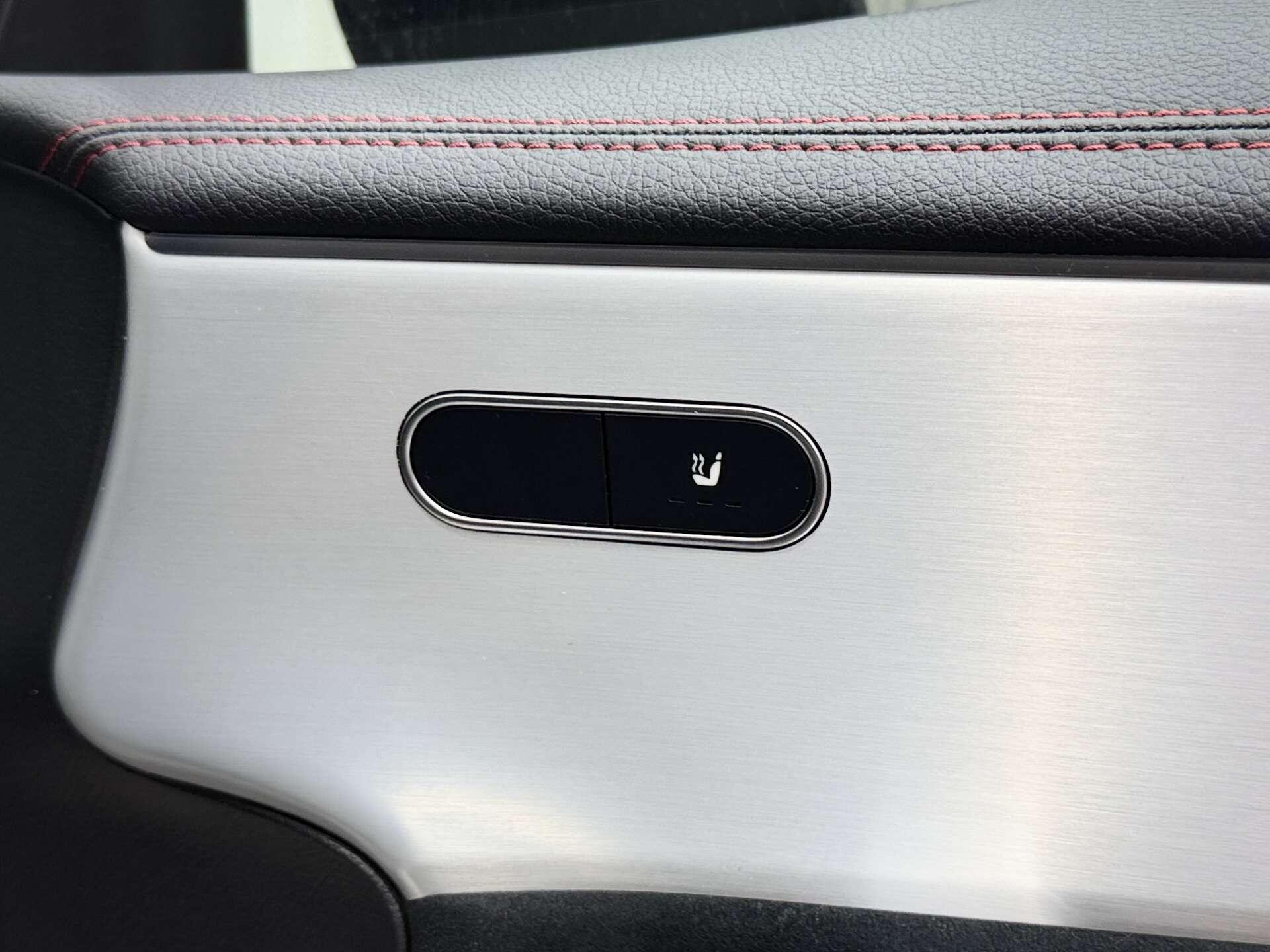 Mercedes-Benz CLA view 31