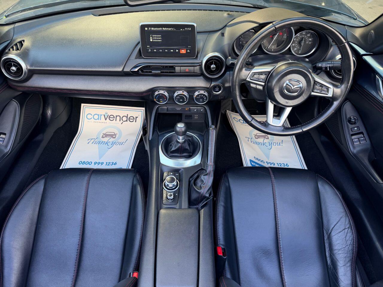 Mazda MX-5 view 5
