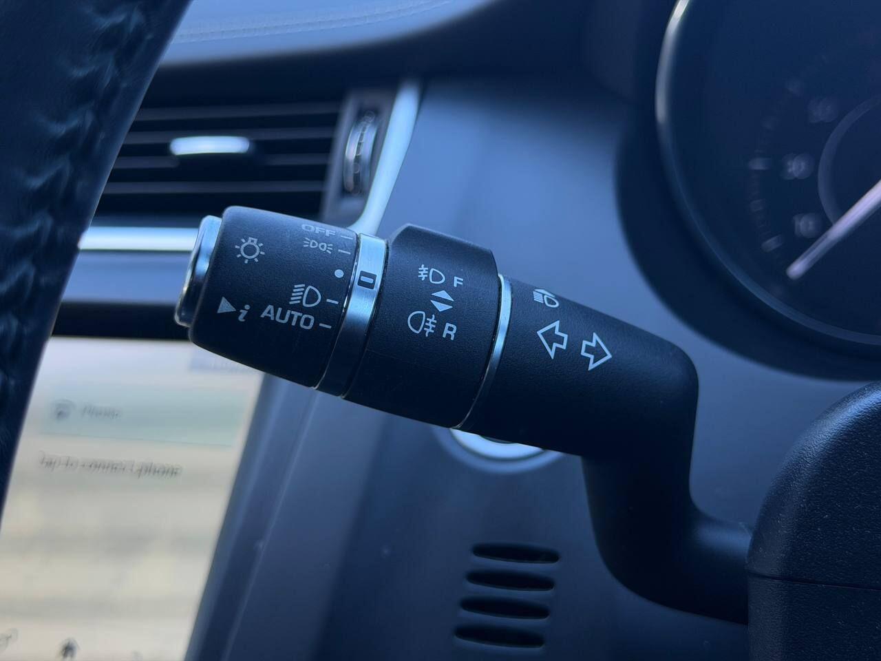 Jaguar E-Pace view 31
