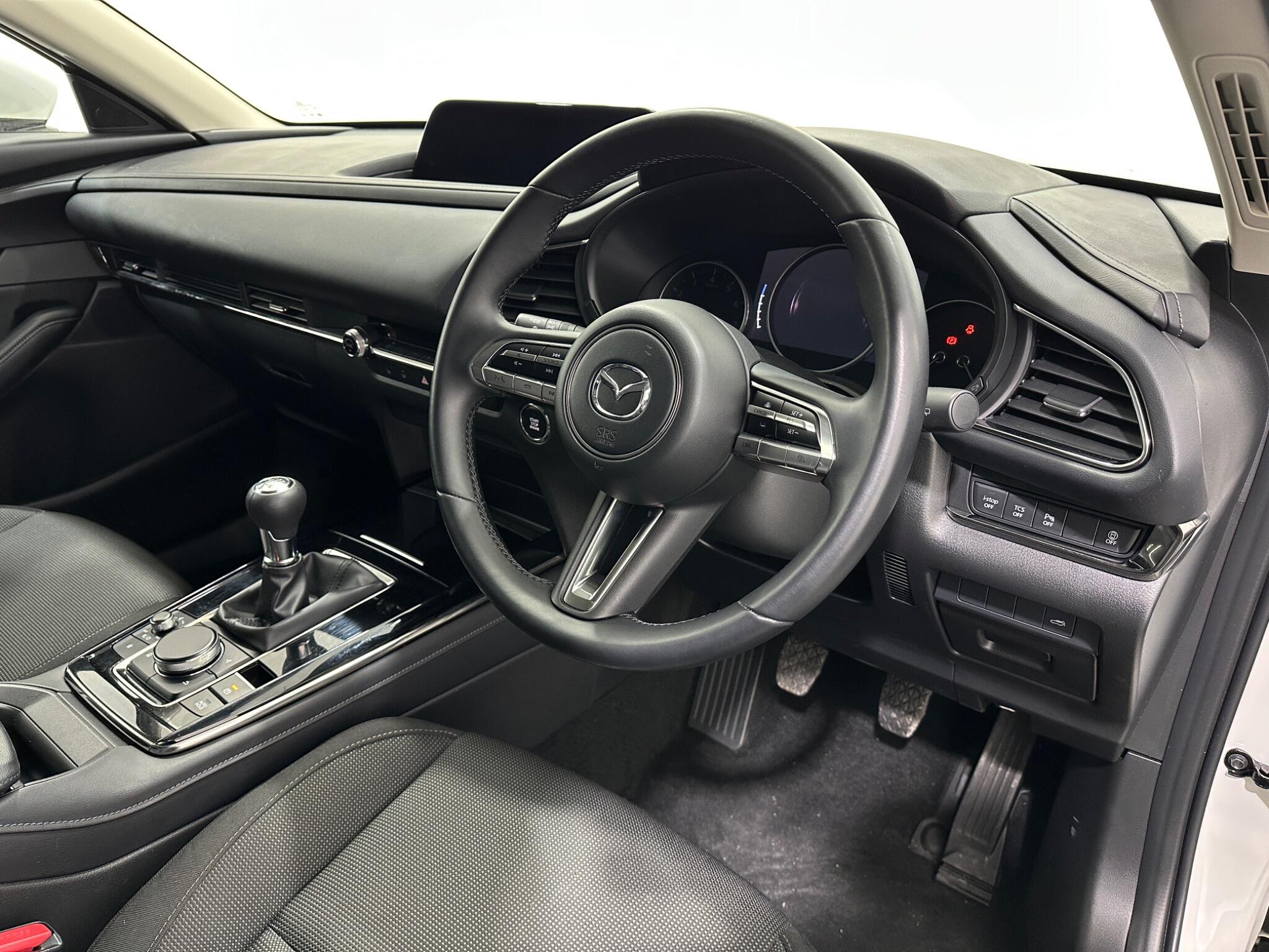 Mazda CX-30 view 11
