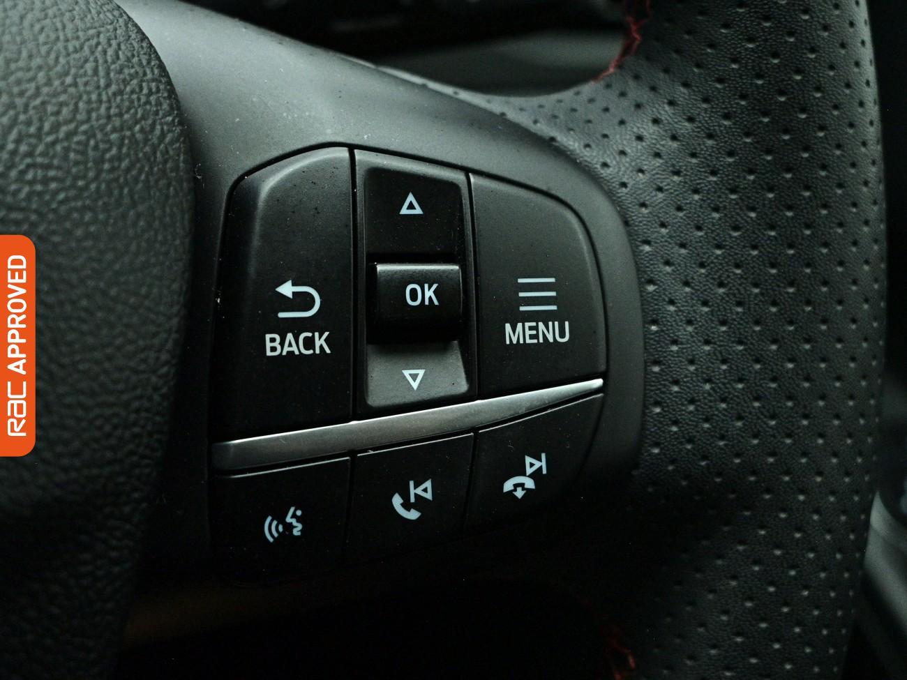 Ford Kuga view 25