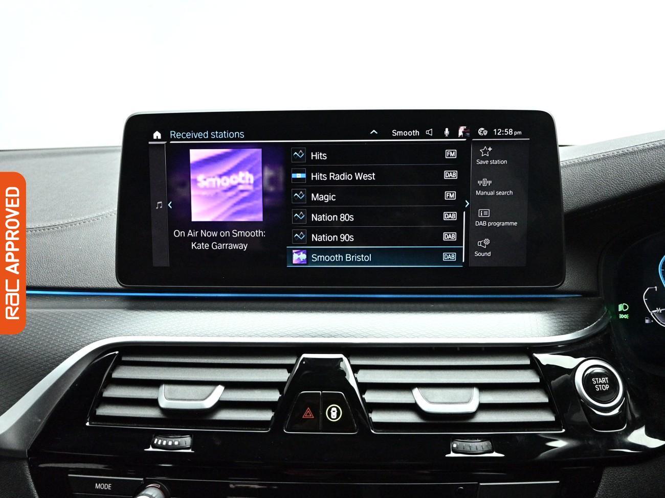 BMW 5 Series view 28