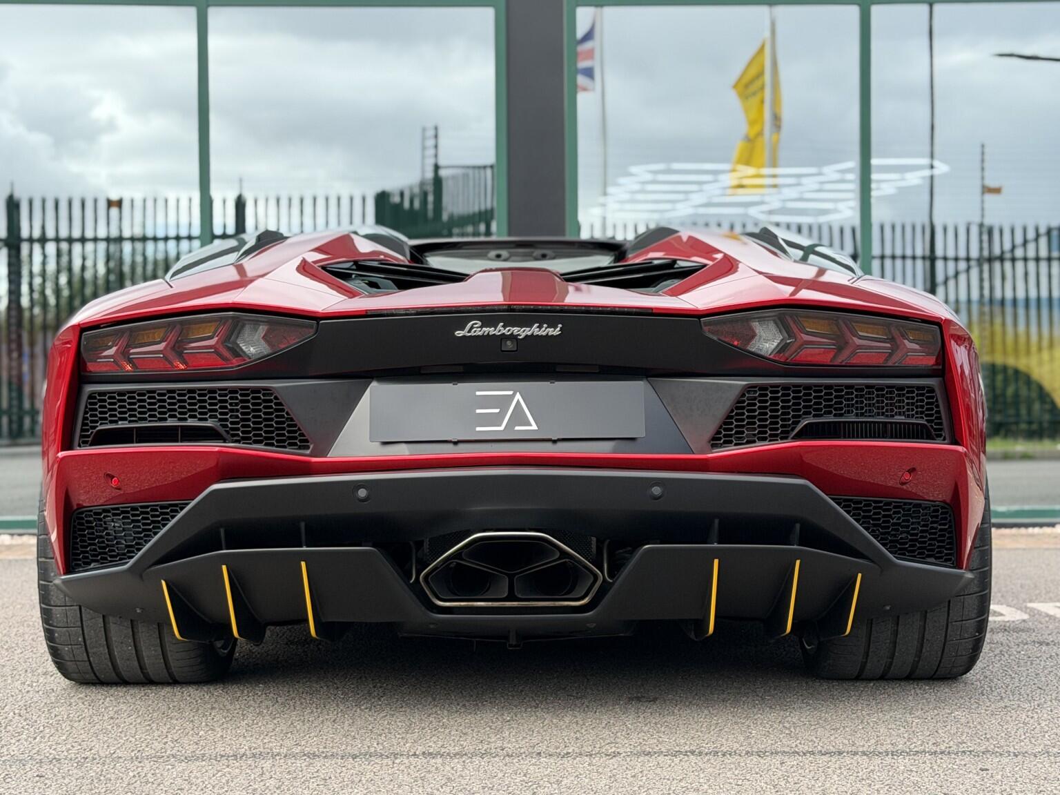 Lamborghini Aventador view 9