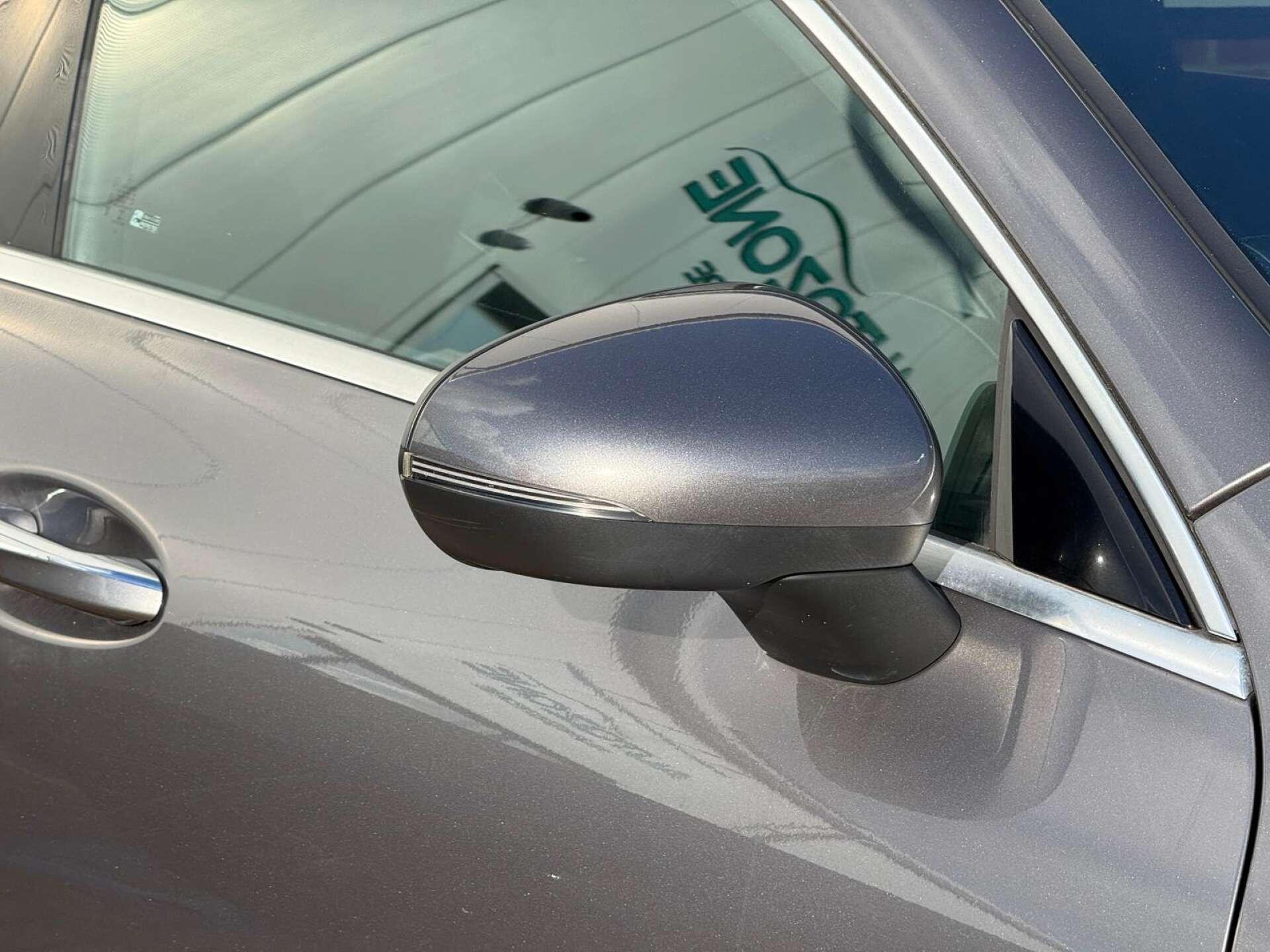 Mercedes-Benz Cla view 18