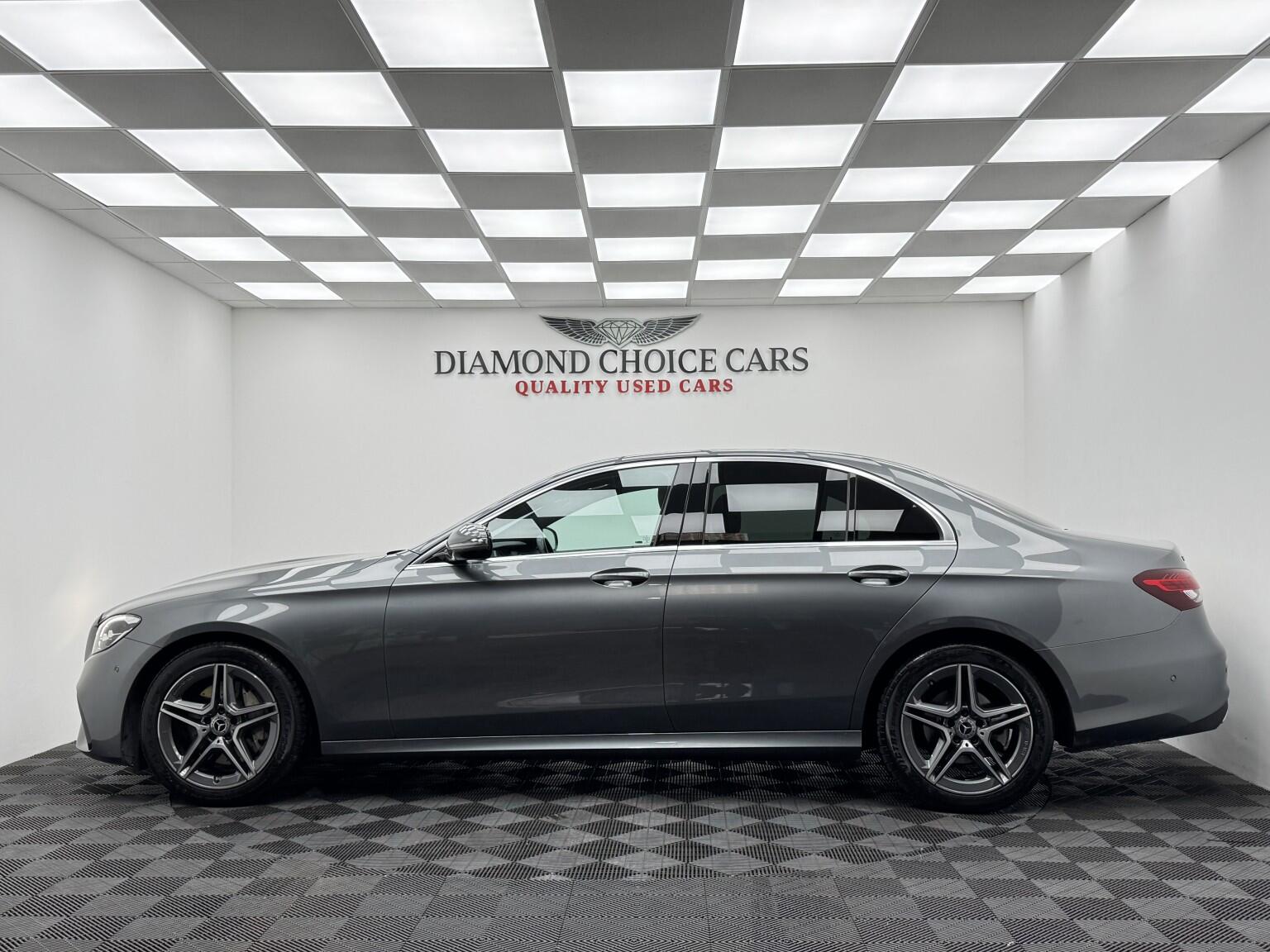 Mercedes-Benz E-Class view 5