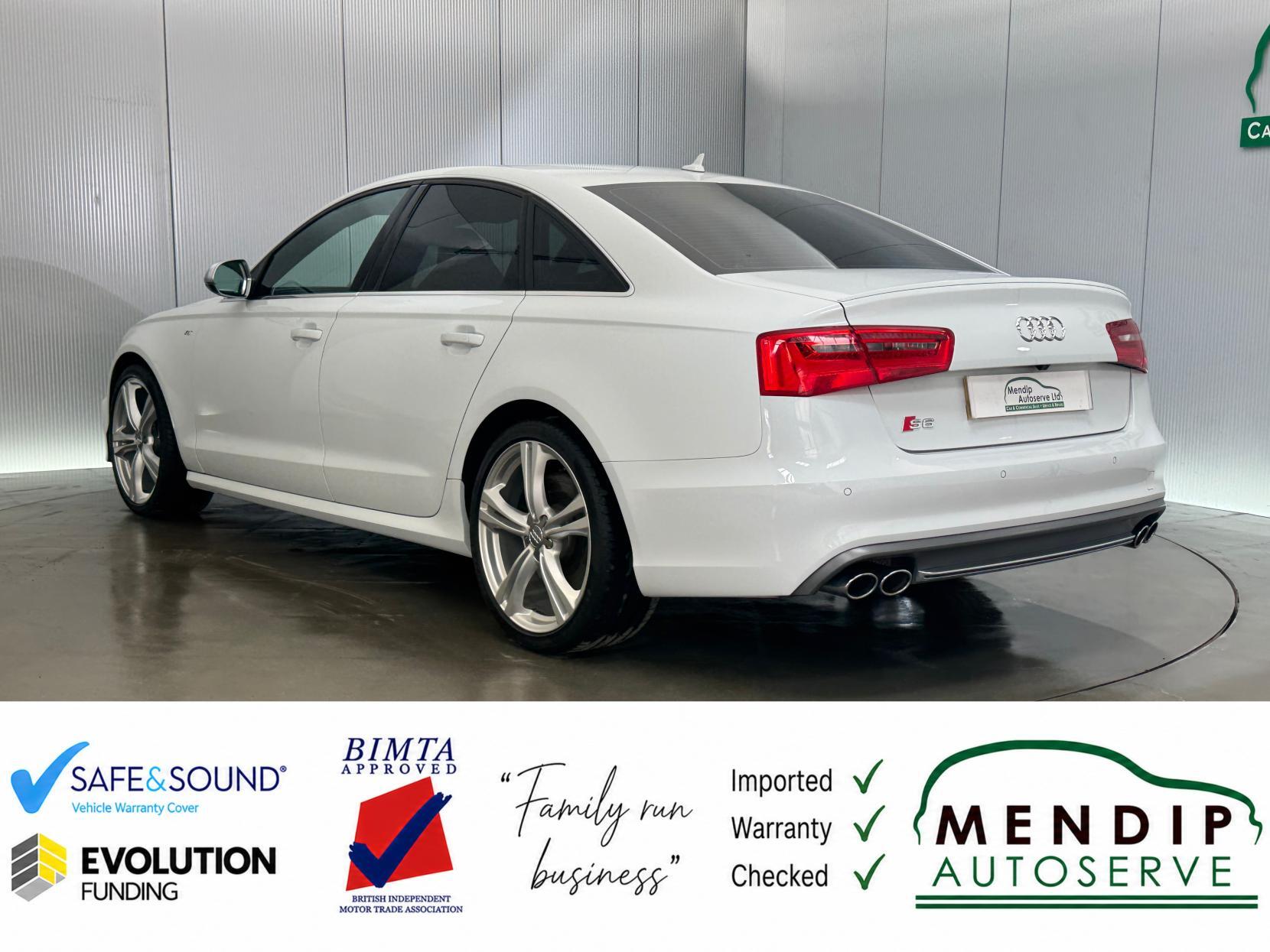 Audi S6 Saloon view 12