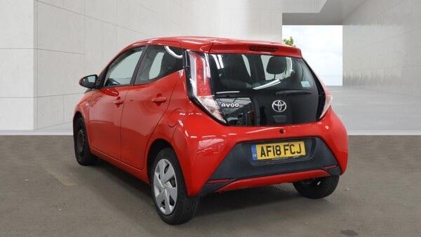 Toyota Aygo view 3