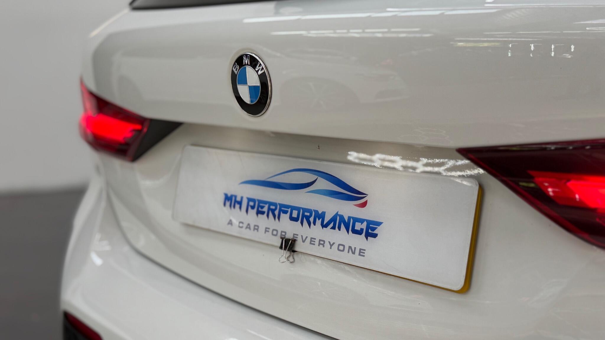 BMW 1 Series view 36