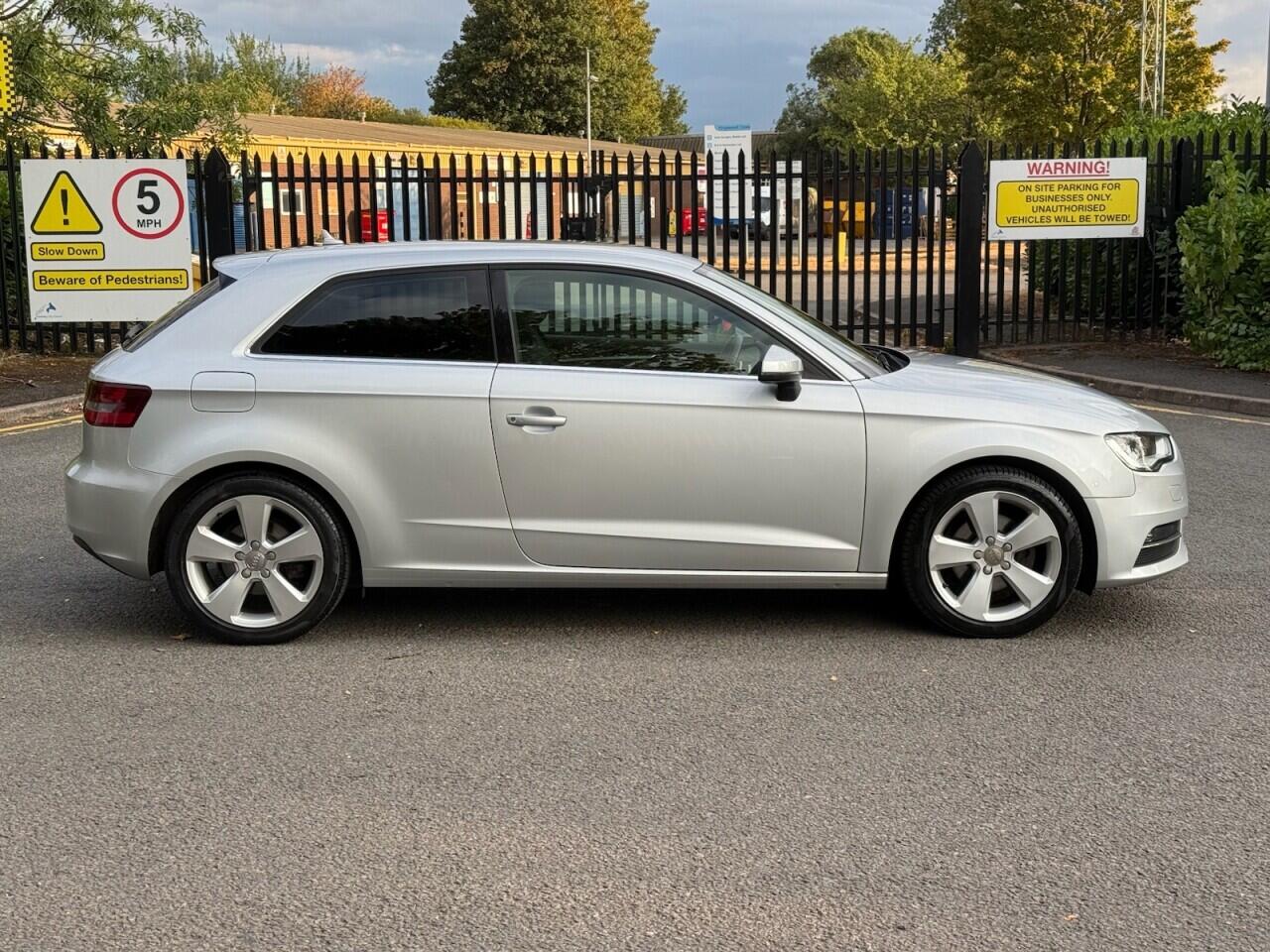 Audi A3 view 8