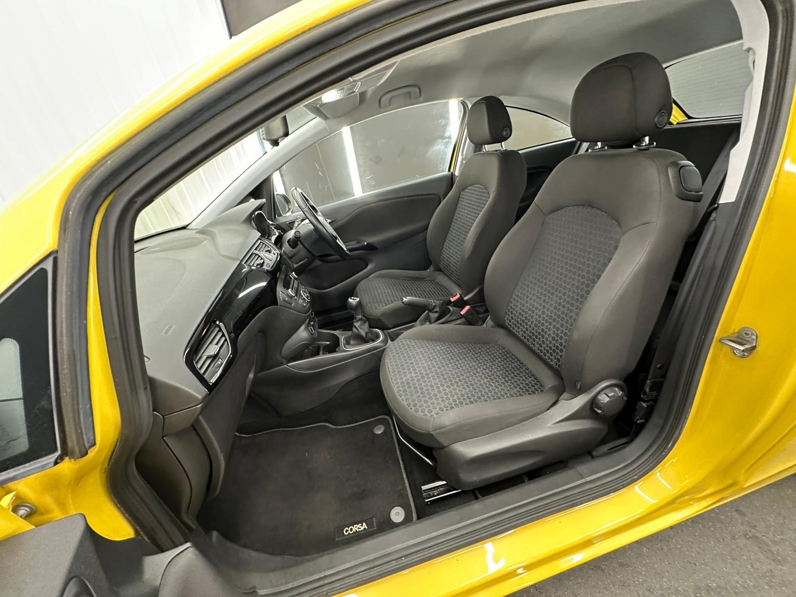 Vauxhall Corsa view 23
