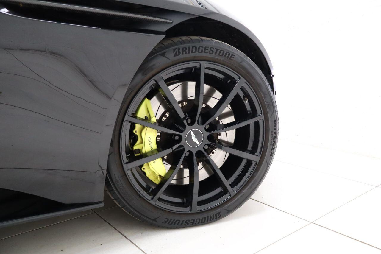 Aston Martin DB11 view 13