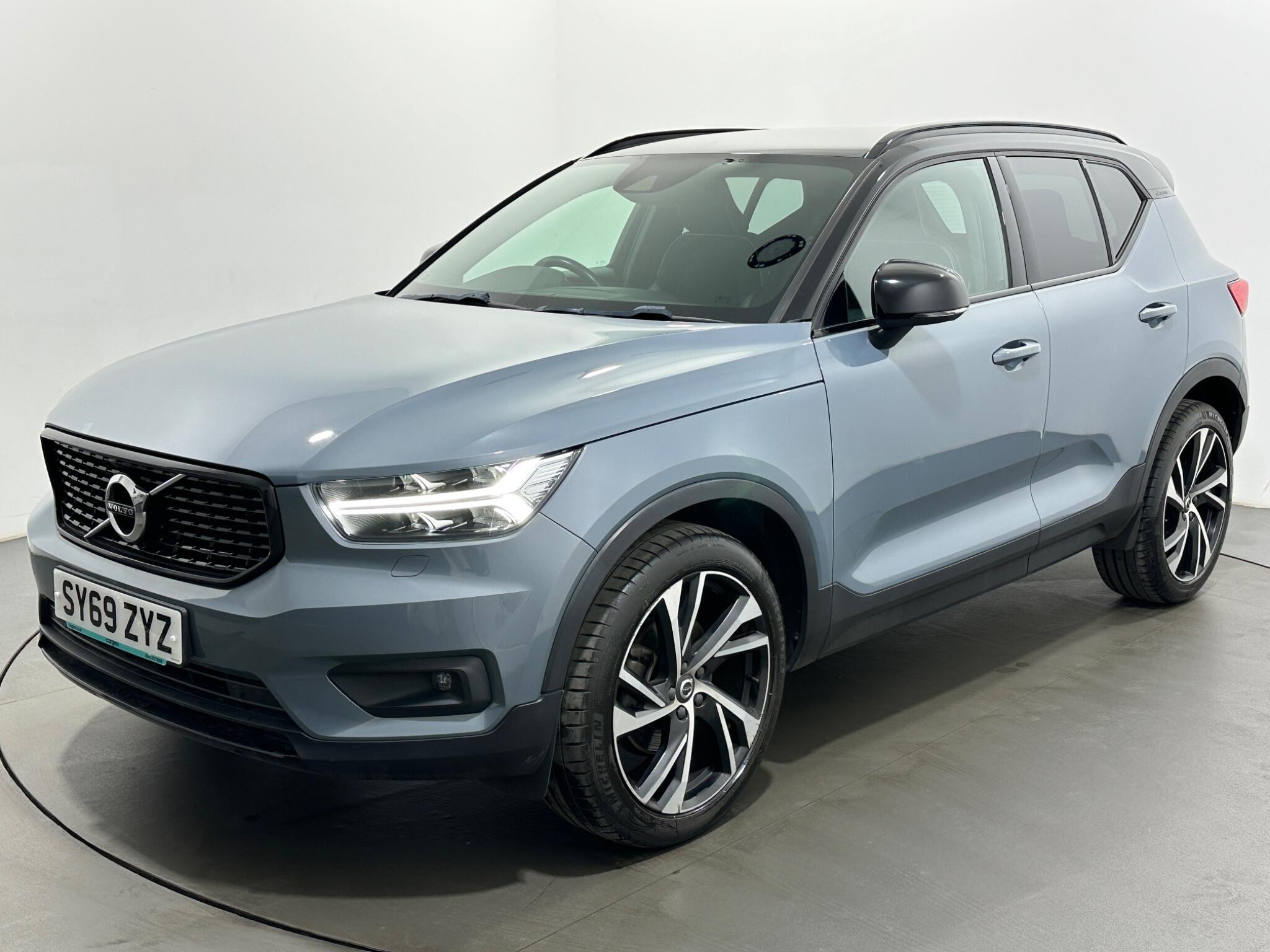 Volvo XC40 view 50