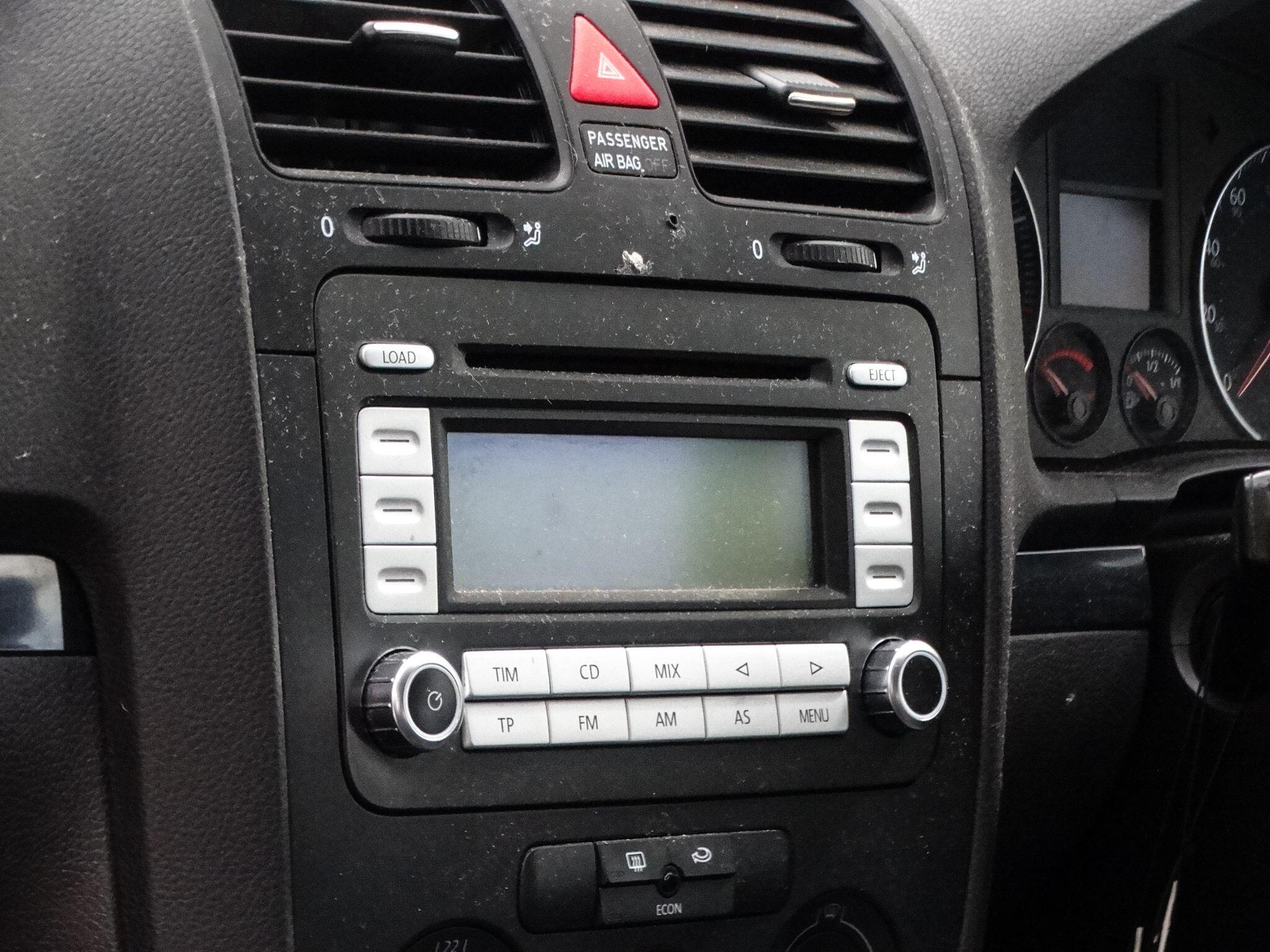Volkswagen Golf view 14