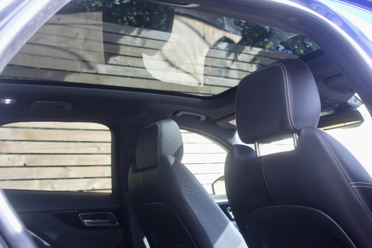 Jaguar F-Pace view 10