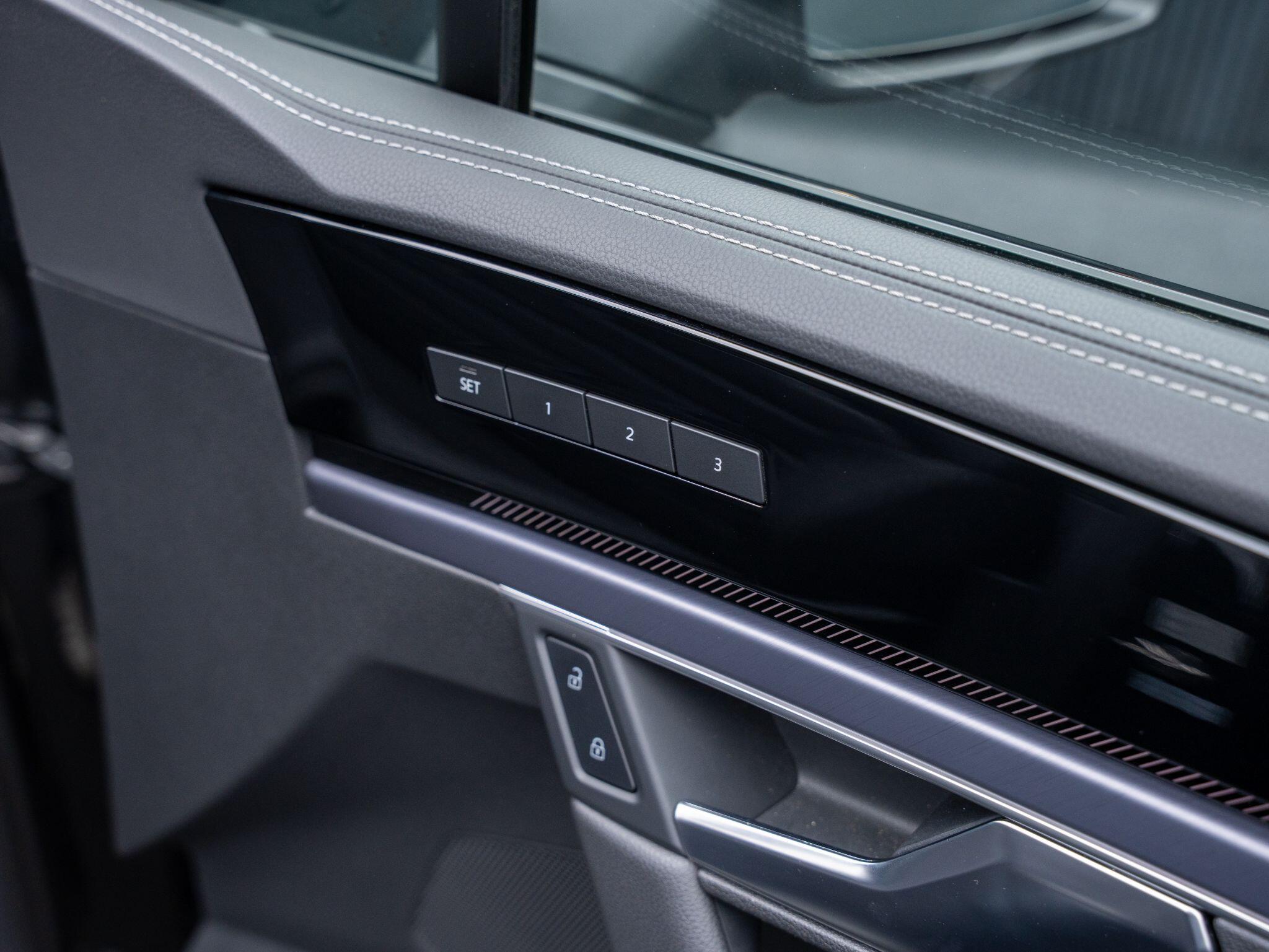 Volkswagen Touareg view 33
