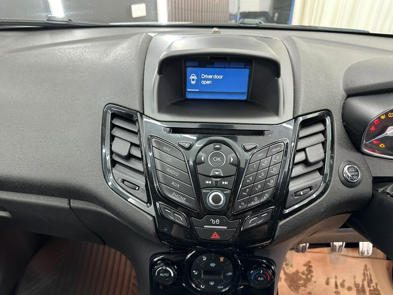 Ford Fiesta view 36