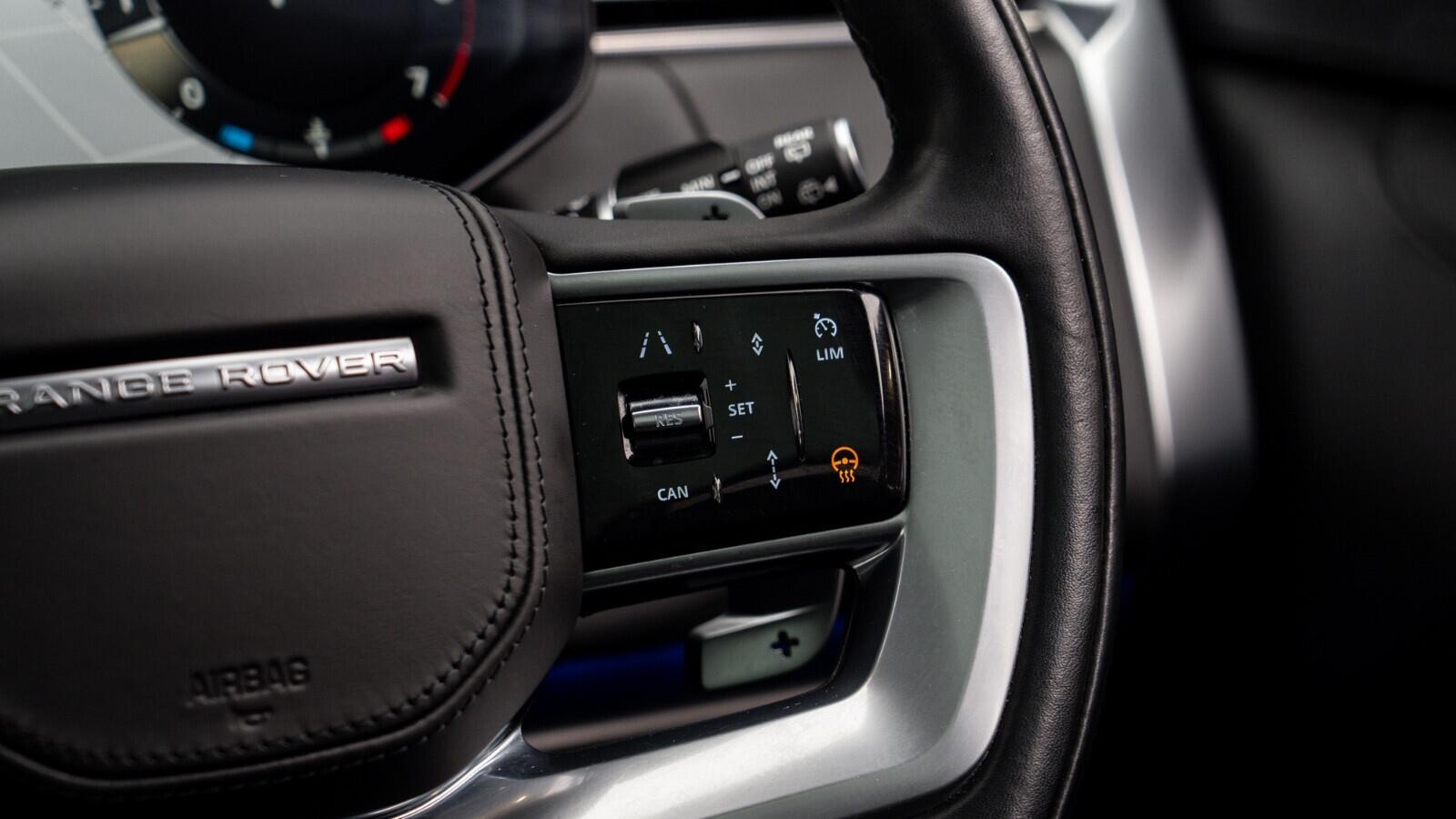 Land Rover Range Rover view 22