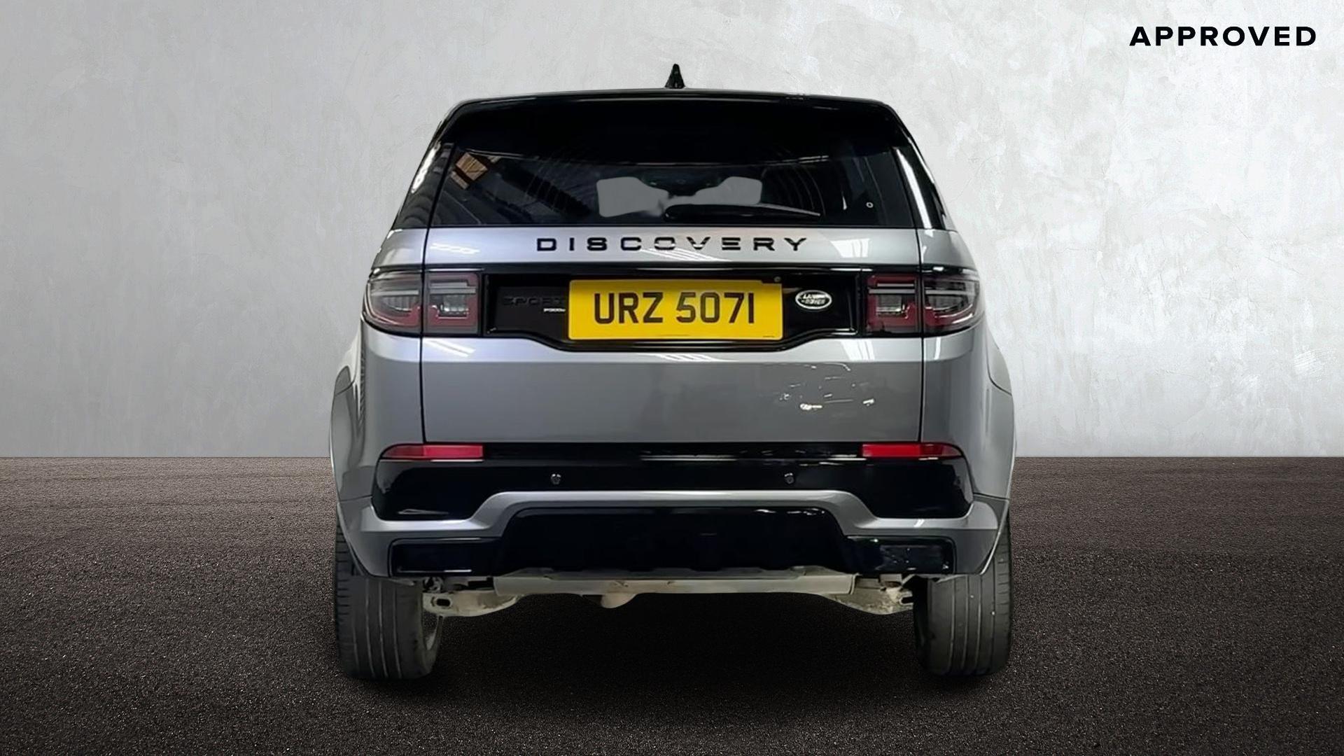 Land Rover Discovery Sport view 6