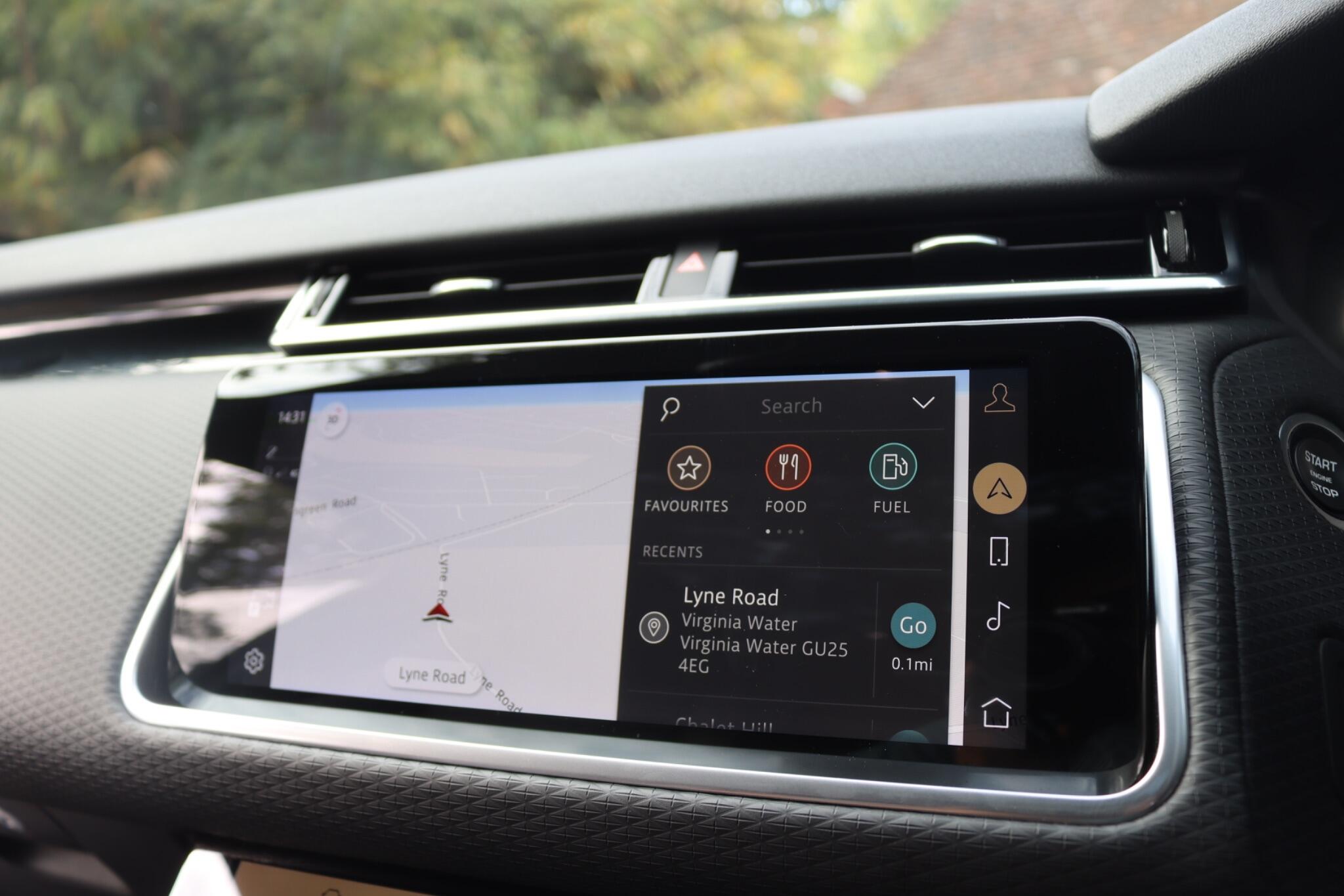 Land Rover Range Rover Velar view 52