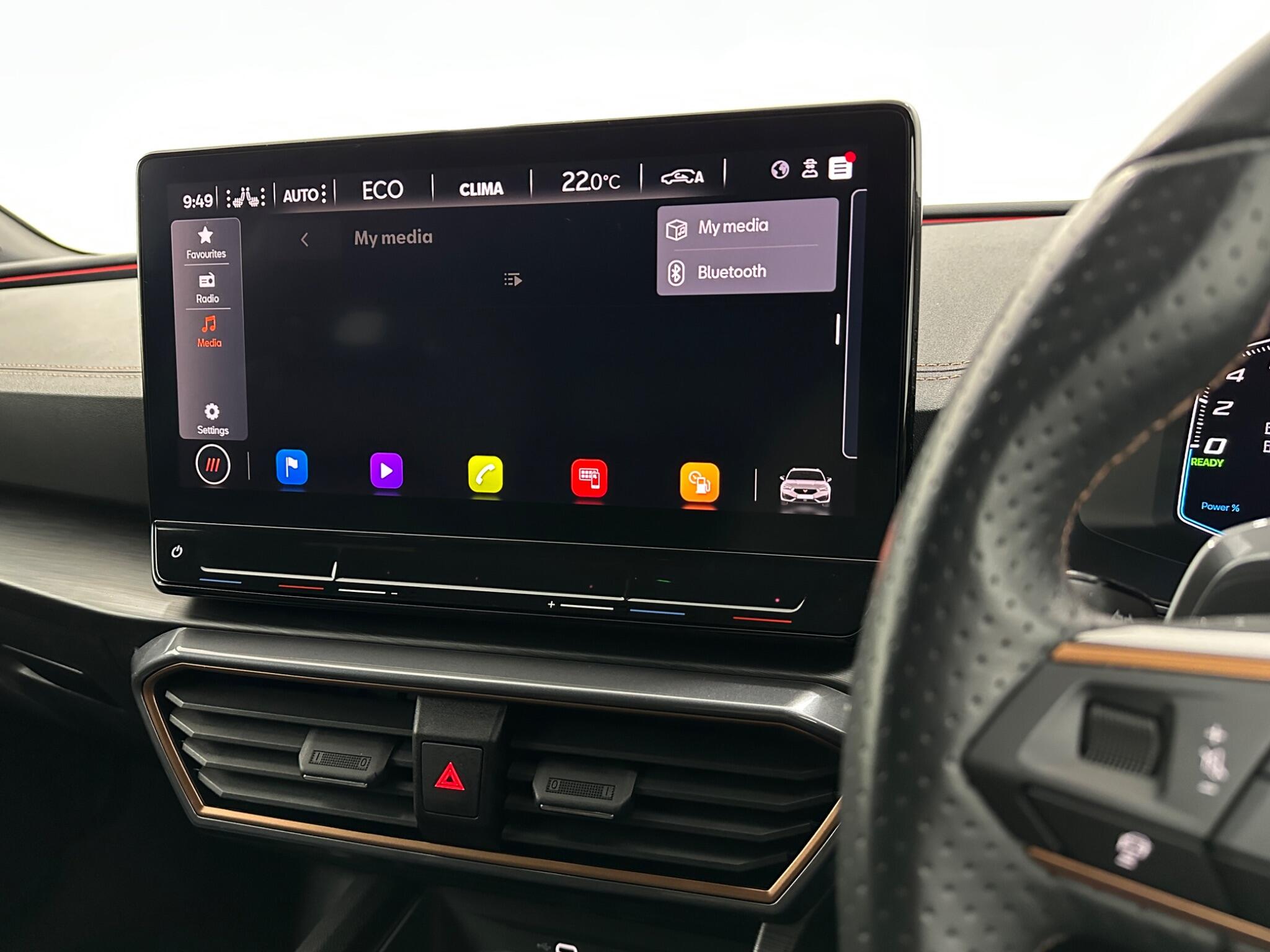Cupra CUPRA Leon view 25