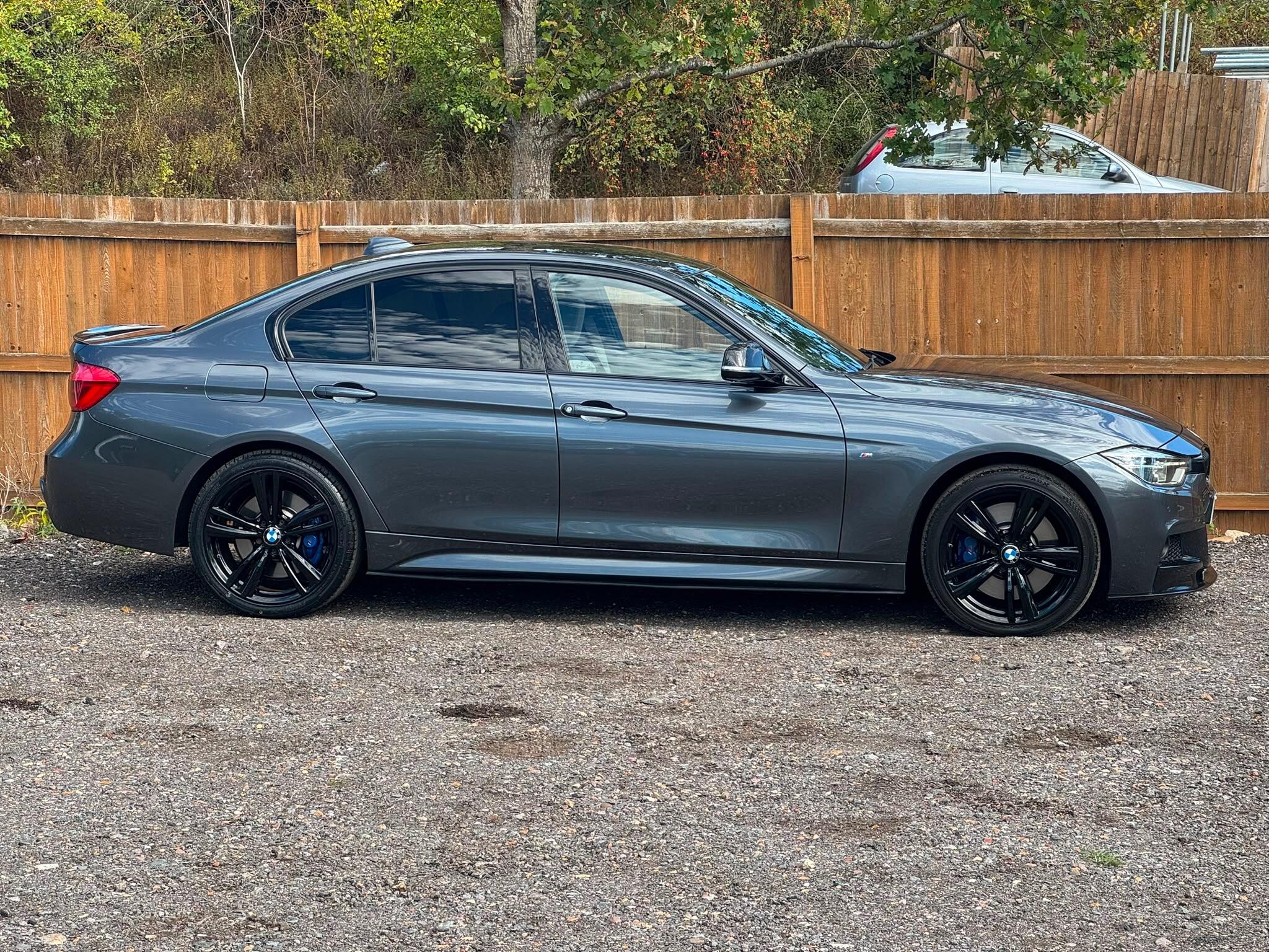 BMW 3 Series view 11