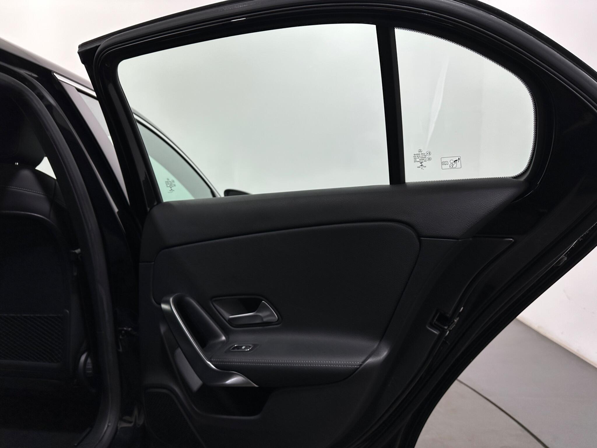 Mercedes-Benz A Class view 39