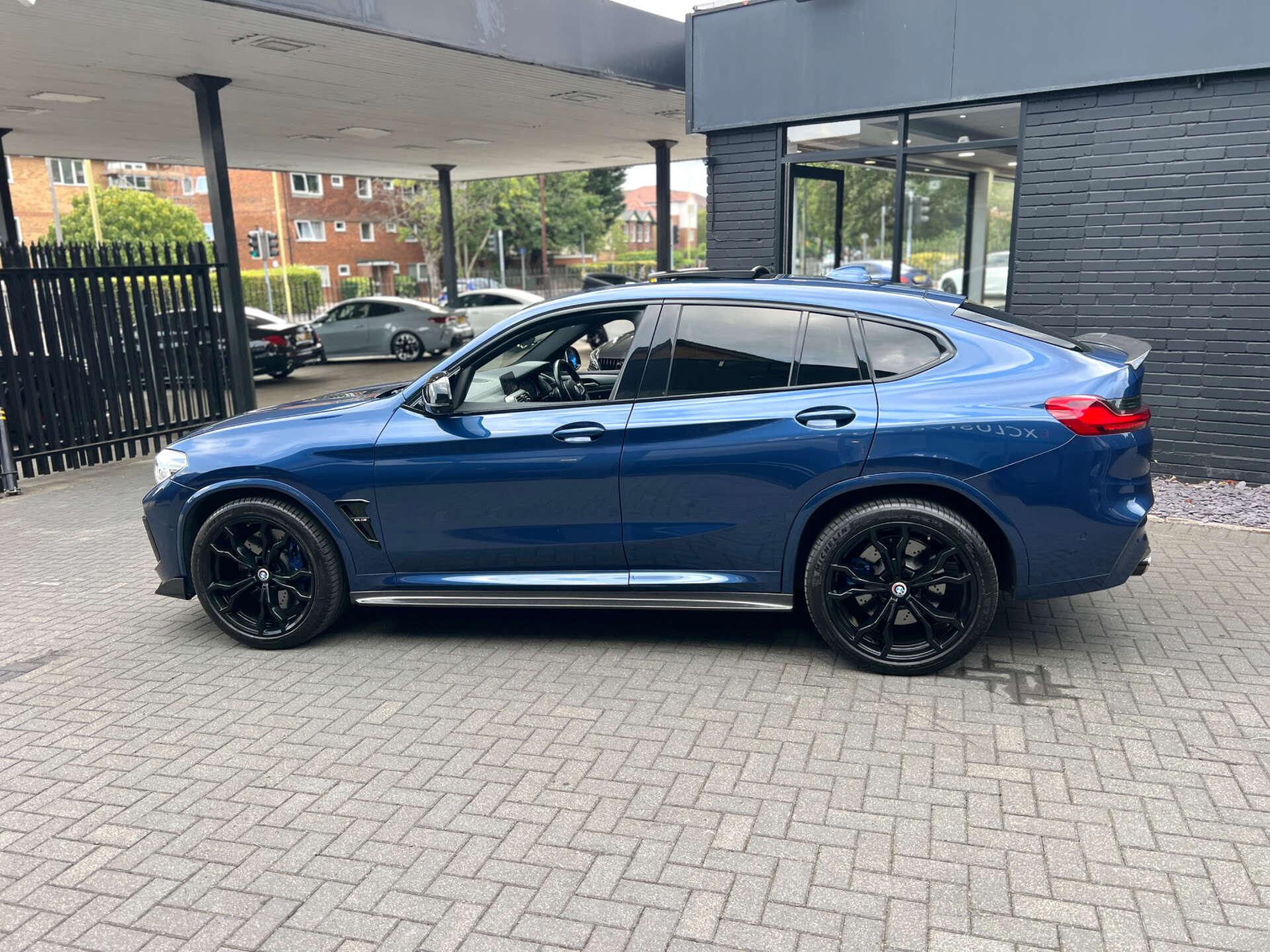 BMW X4 M view 10
