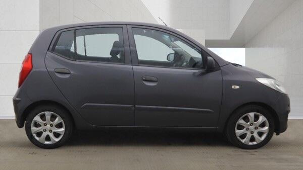 Hyundai i10 view 5