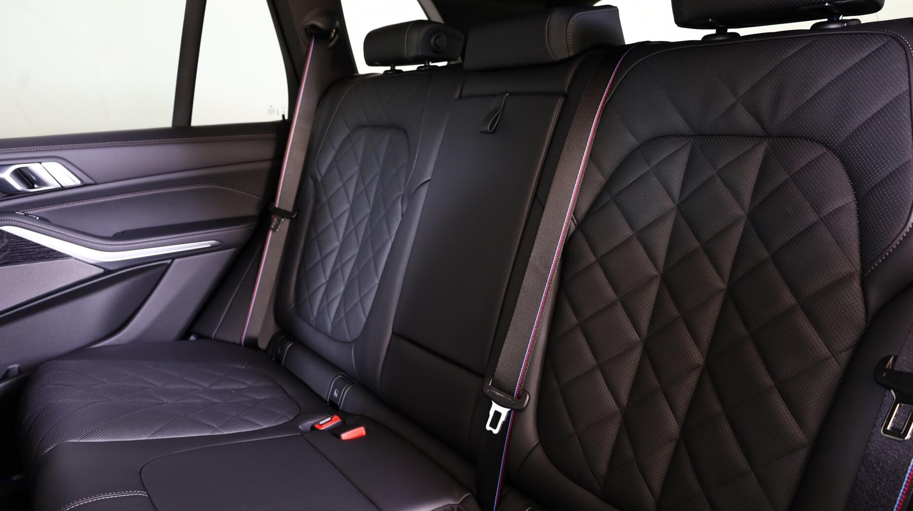 BMW X5 view 12