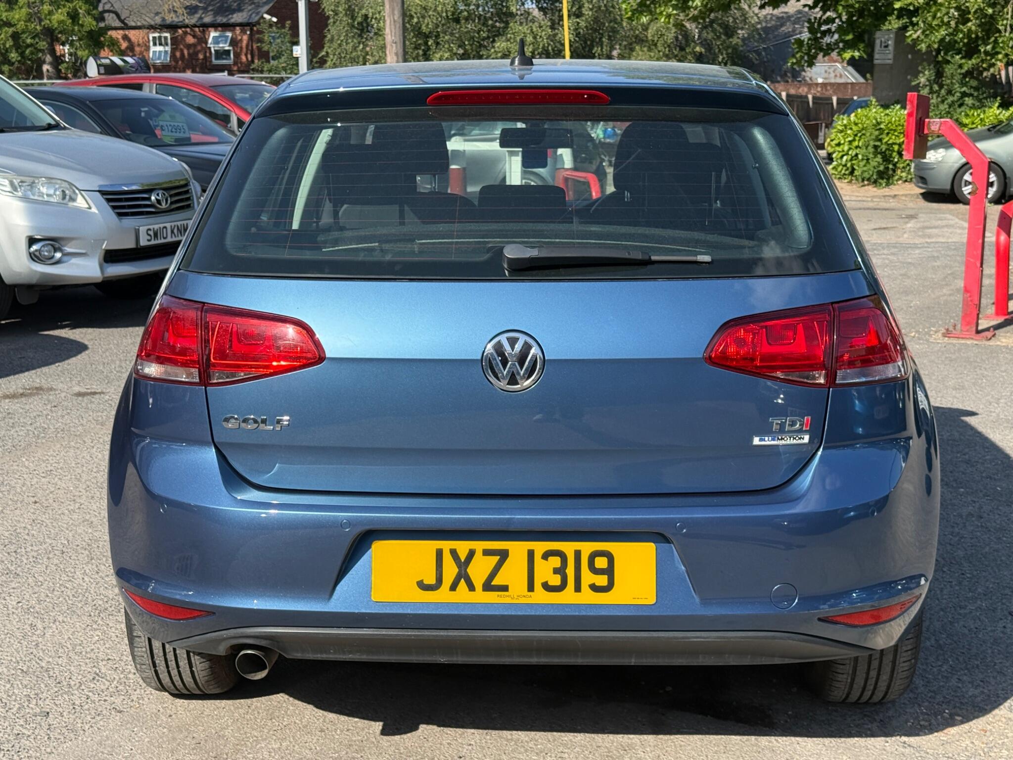 Volkswagen Golf - Image 15