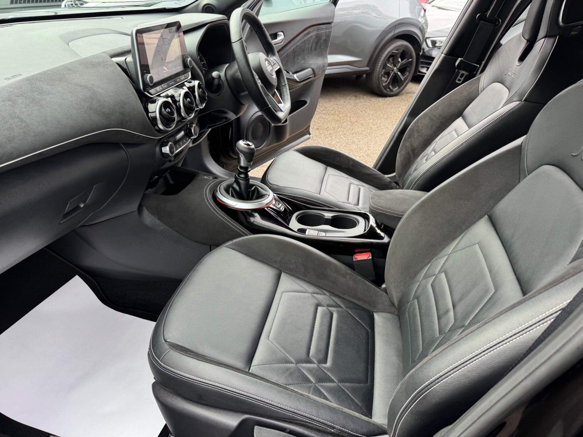 Nissan Juke view 49
