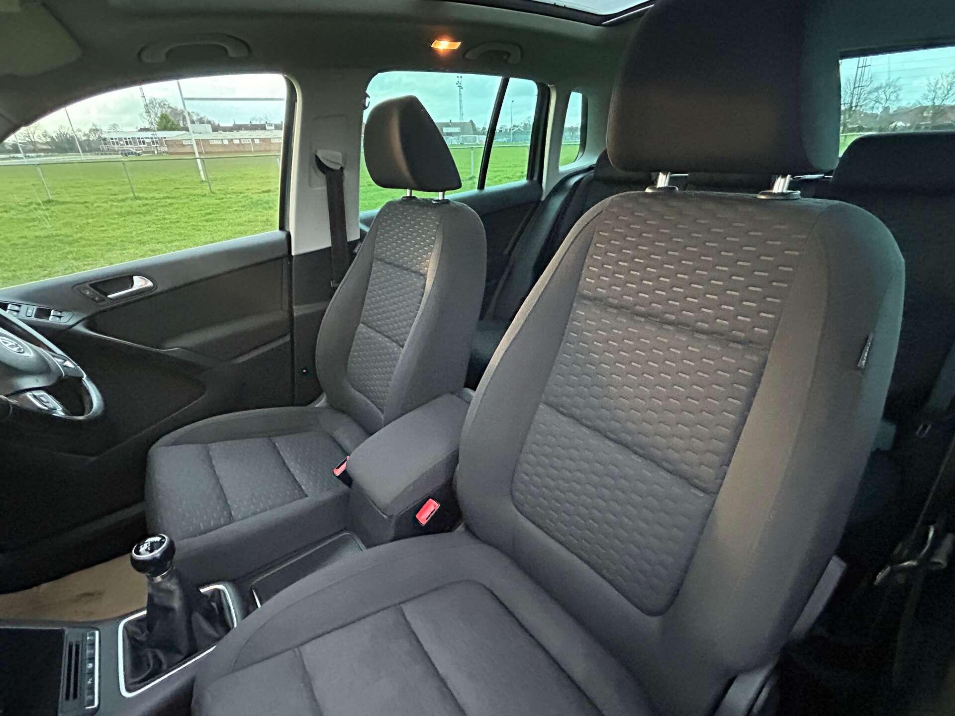 Volkswagen Tiguan view 28